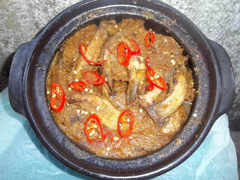 Cá bống kho nước dừa